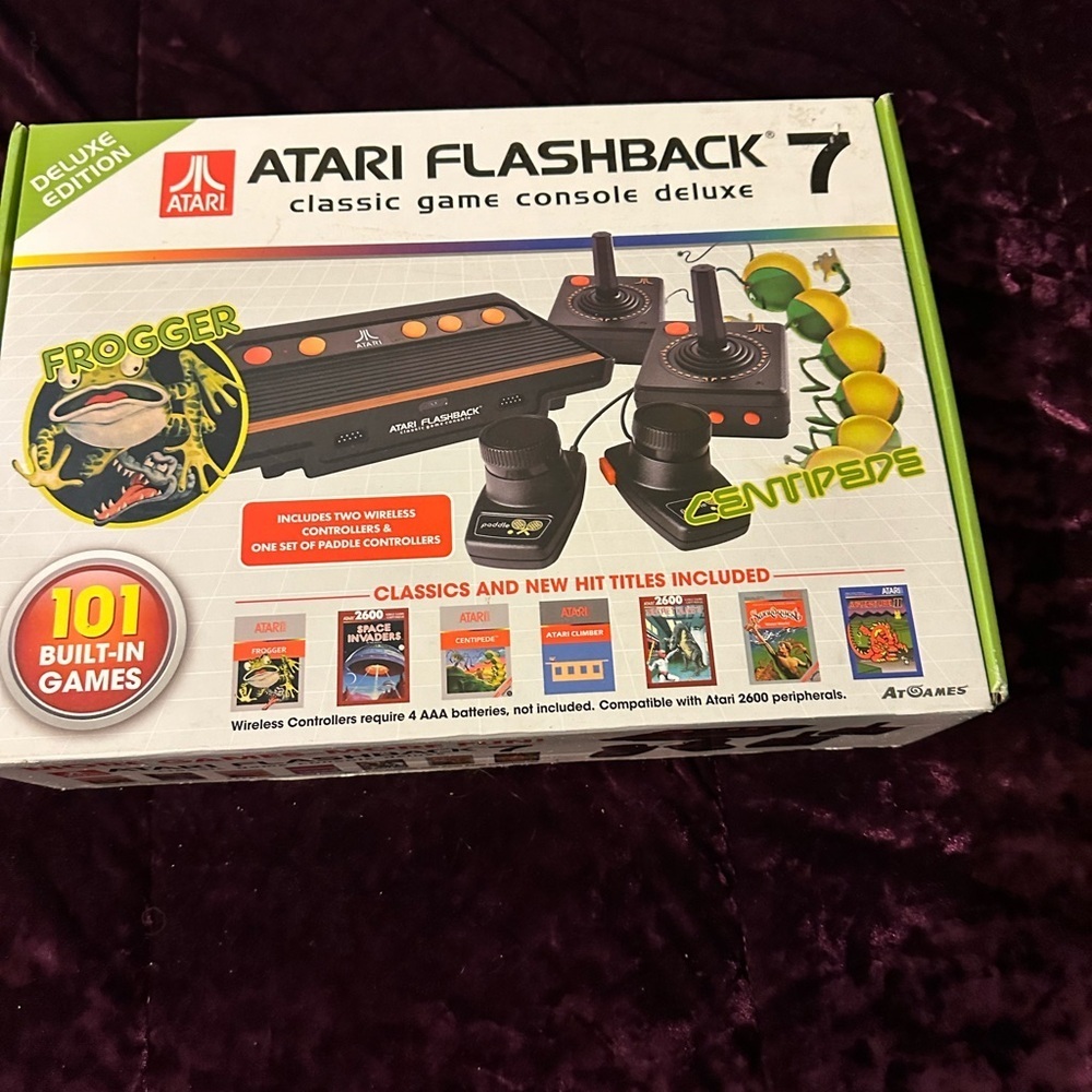 Atari Flashback 7  Classic Game Console Deluxe Edition